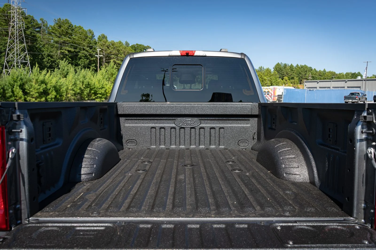New 2026 Gray Ford Lariat image 19