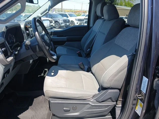 Used 2023 Blue Ford XLT image 16