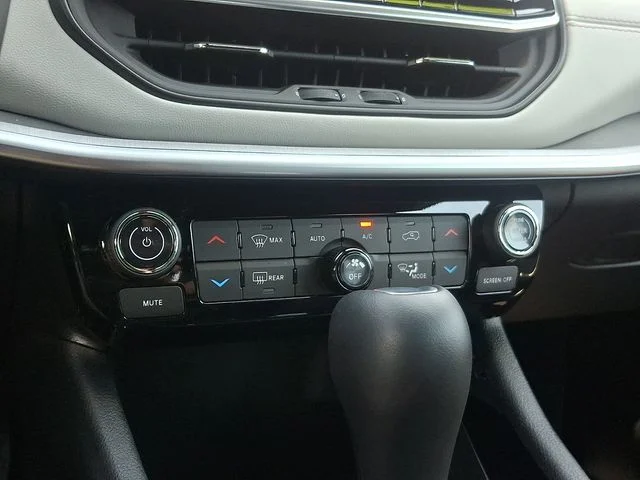 Certified Used 2025 Black Jeep Limited image 15