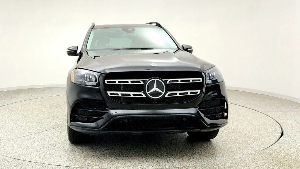 Used 2023 Black Mercedes-Benz GLS 450 4MATIC® SUV image 2