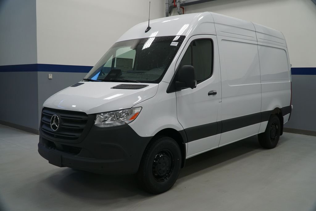 New 2026 Arctic White Mercedes-Benz Cargo 144 WB image 3