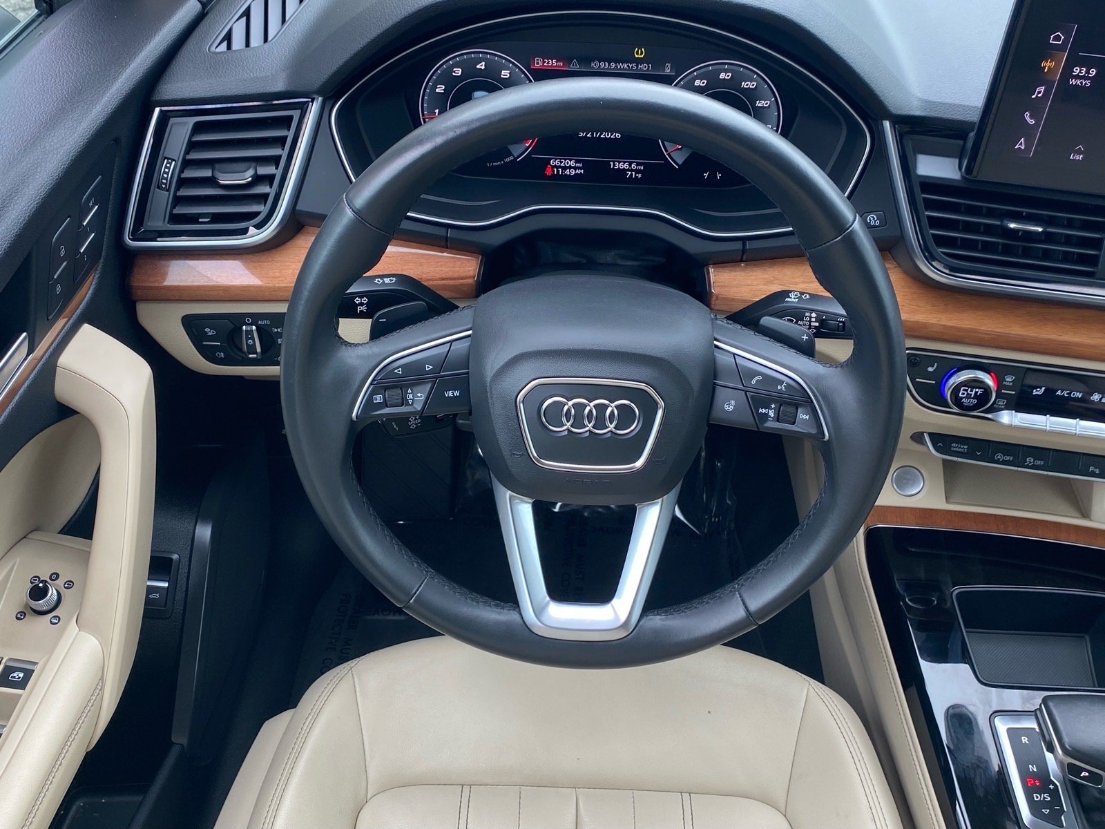 Used 2021 White Audi 45 Premium Plus image 5