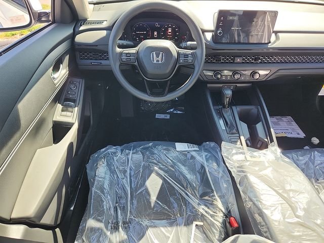 New 2026 Platinum White Pearl Honda LX image 11