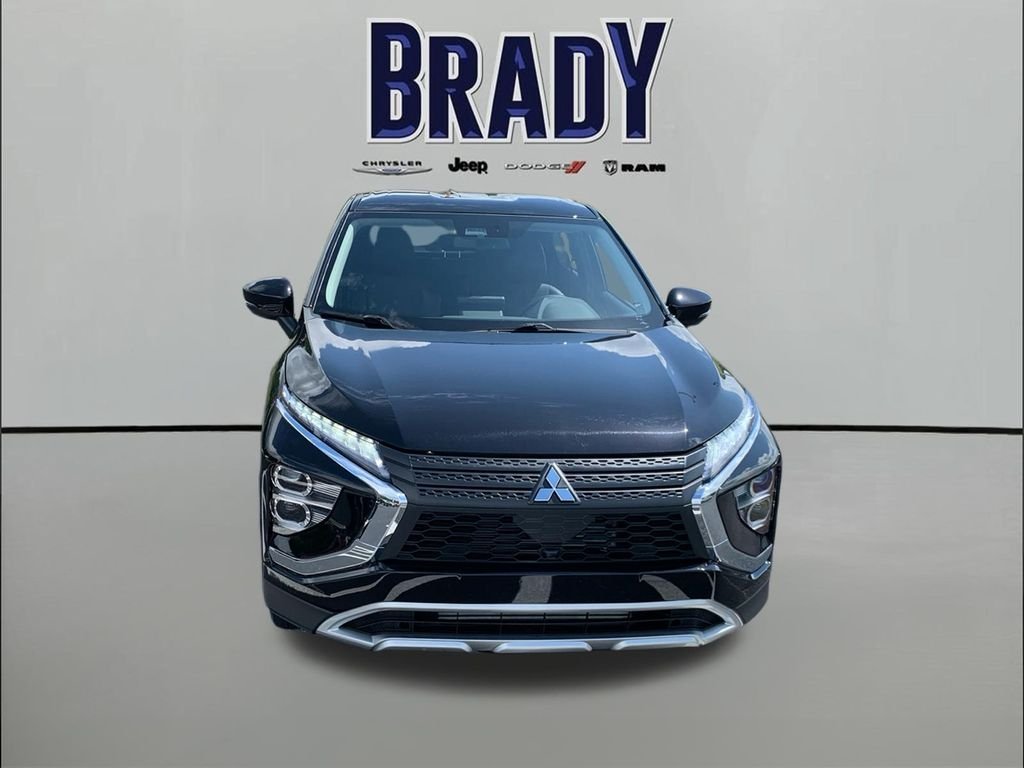 Used 2026 Black Mitsubishi SE image 2