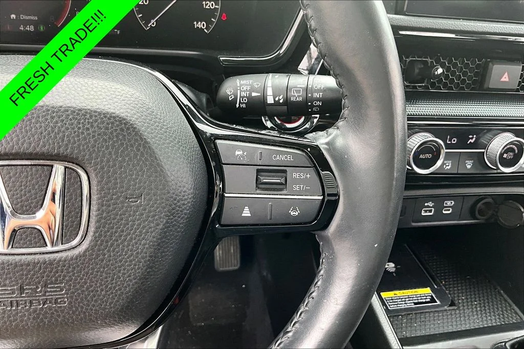 Used 2024 White Honda EX-L image 12