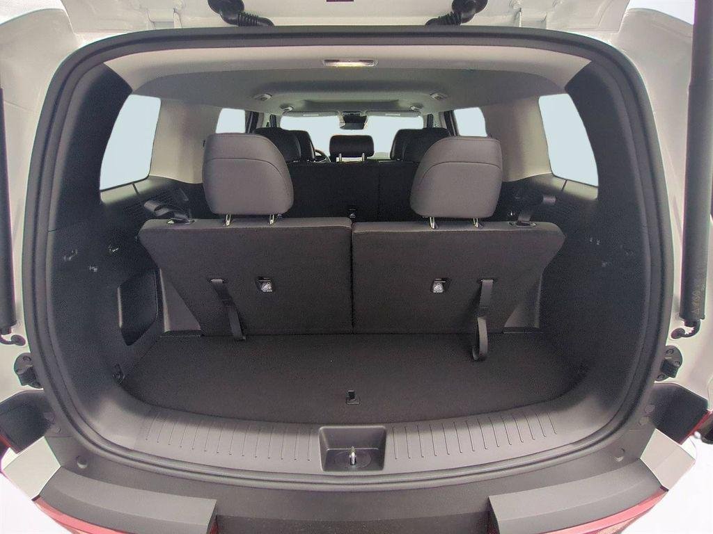 New 2027 White Hyundai XRT AWD image 14