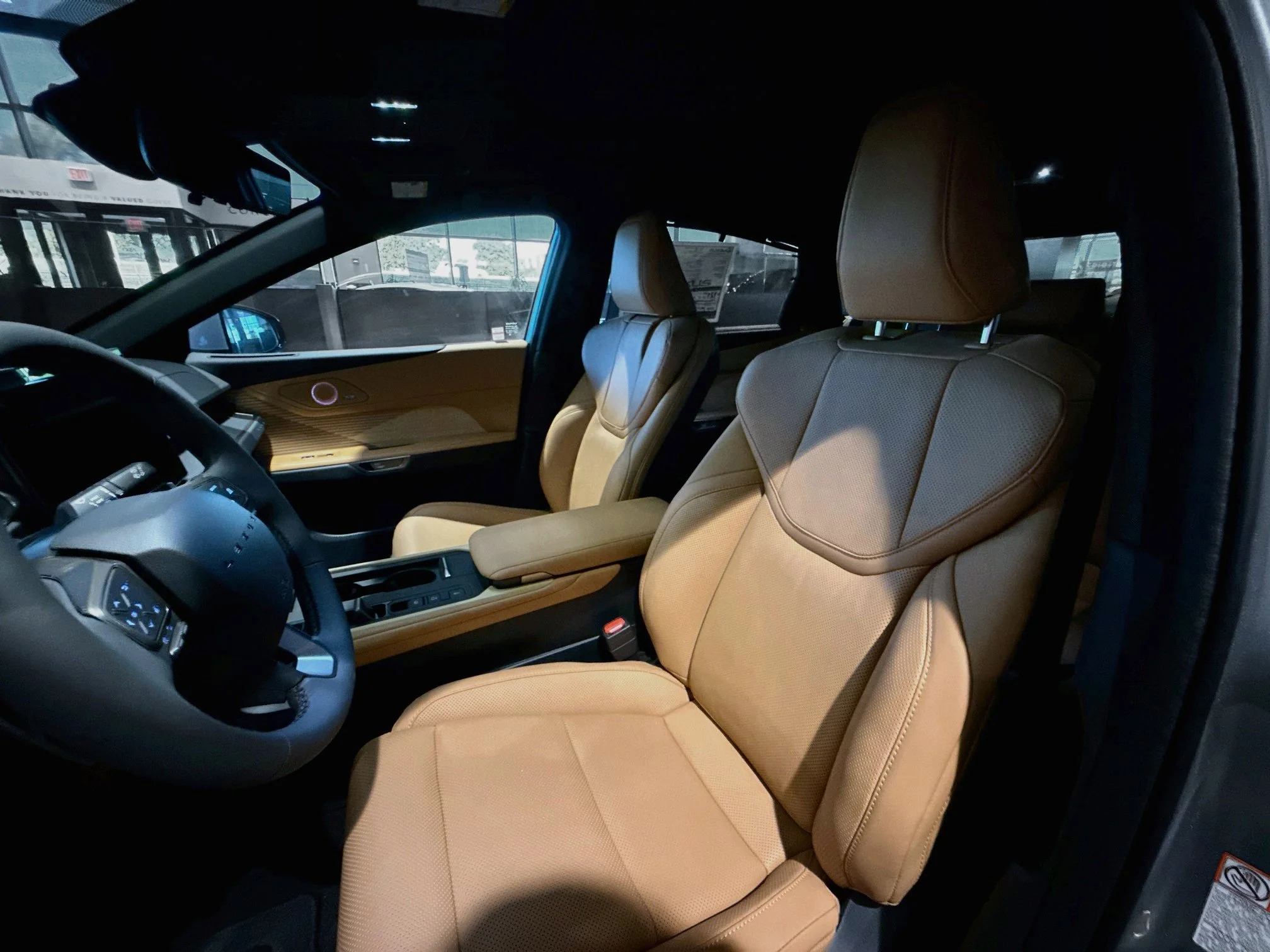 New 2026 Iridium Lexus ES 350e LUXURY image 11