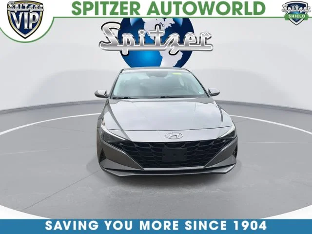 Used 2021 Silver Hyundai SEL image 3