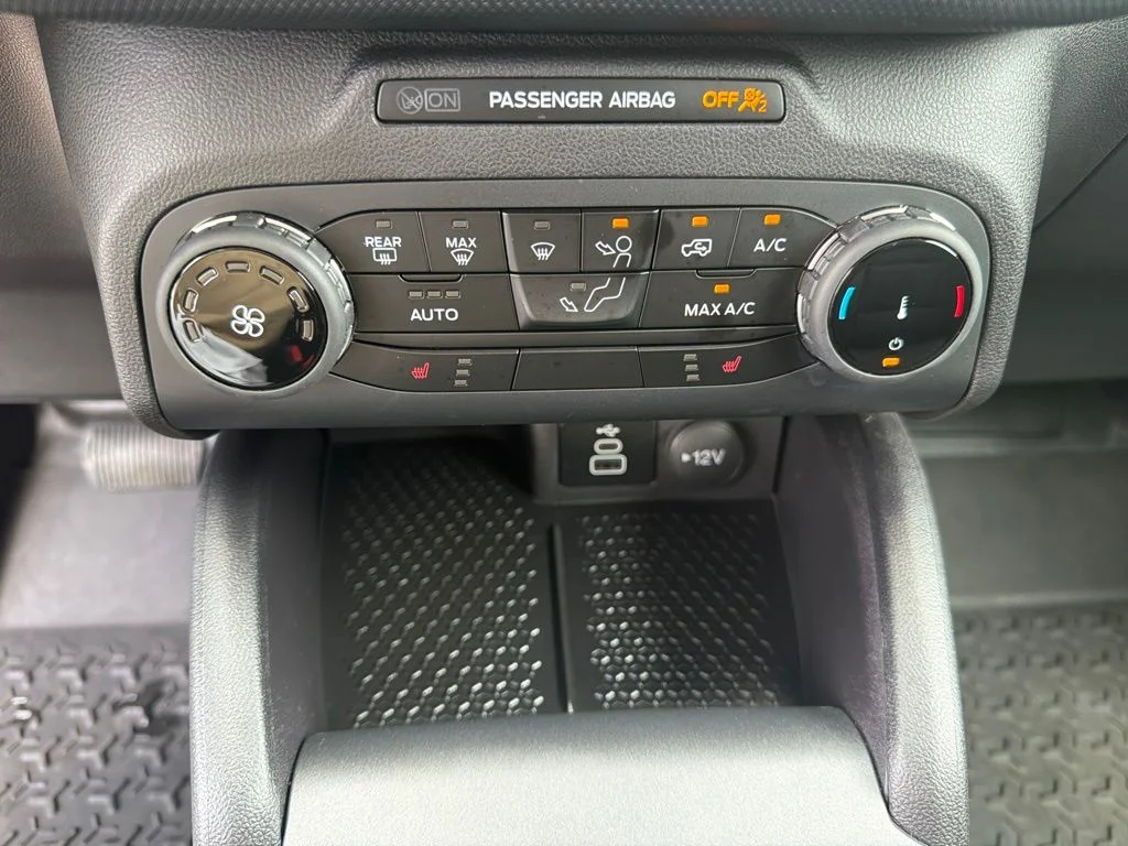 Certified Used 2024 Carbonized Gray Metallic Ford Badlands image 27