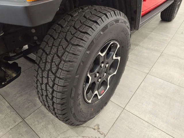 Used 2020 Firecracker Red Clearcoat Jeep Unlimited Rubicon image 39