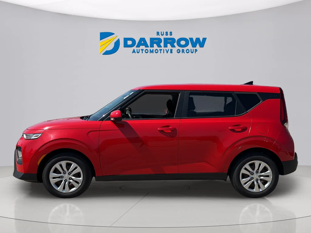 Used 2020 Kia Soul LX with VIN KNDJ23AU2L7047334 for sale in Madison, WI