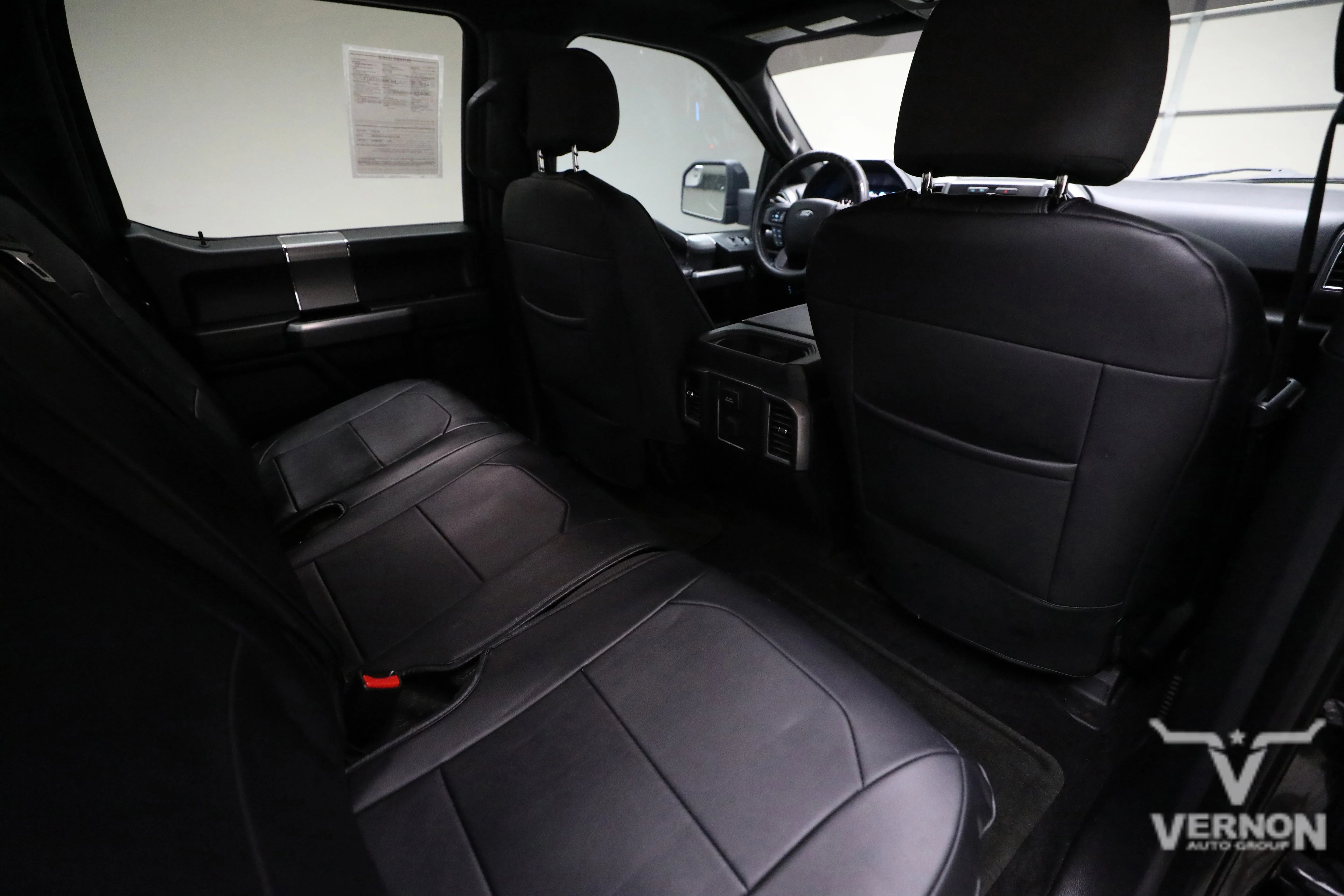 Pre-Owned 2016 Ford F-150 XLT Crew Cab 4x4 Fx4