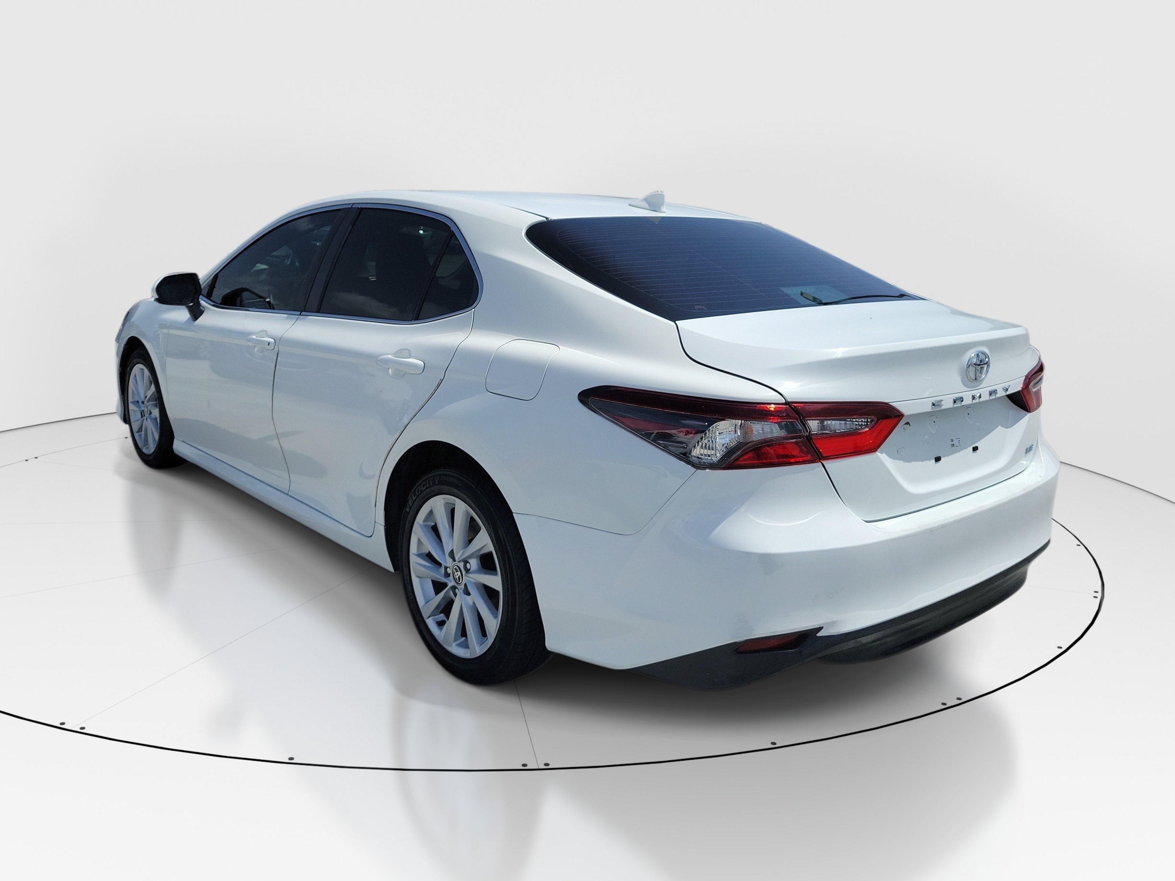 Certified Used 2023 Ice Toyota LE image 4