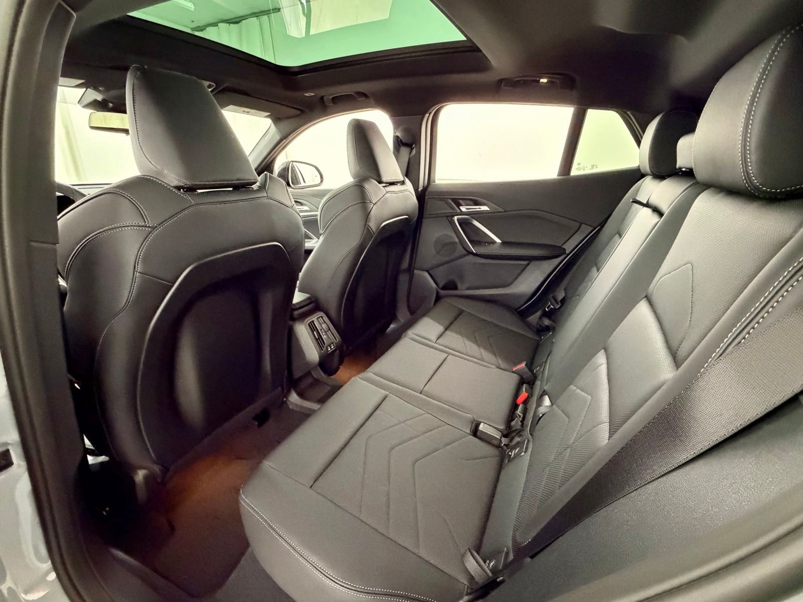 New 2026 Brooklyn Grey Metallic BMW xDrive28i image 55
