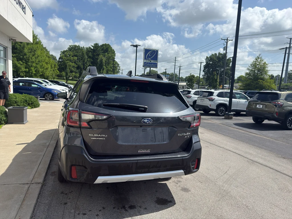 Used 2022 Magnetite Gray Metallic Subaru Limited XT image 4