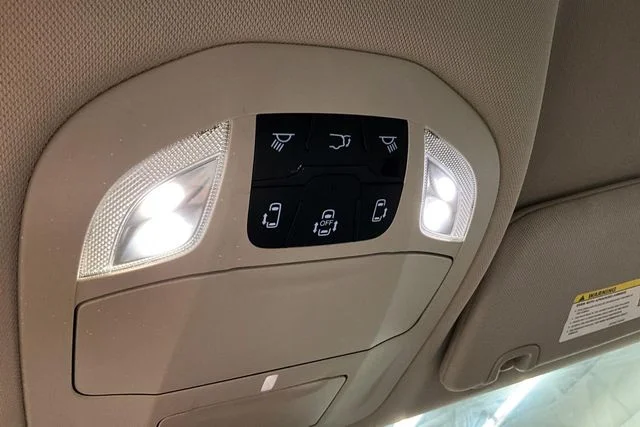 Used 2023 Bright White Clearcoat Chrysler LX image 36