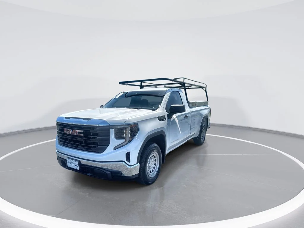 Used 2023 White GMC Pro image 4