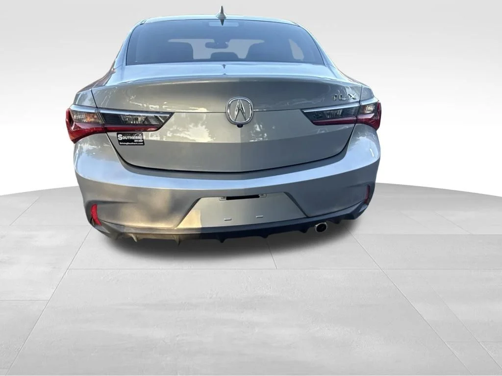 Used 2020  Acura Premium Package image 4