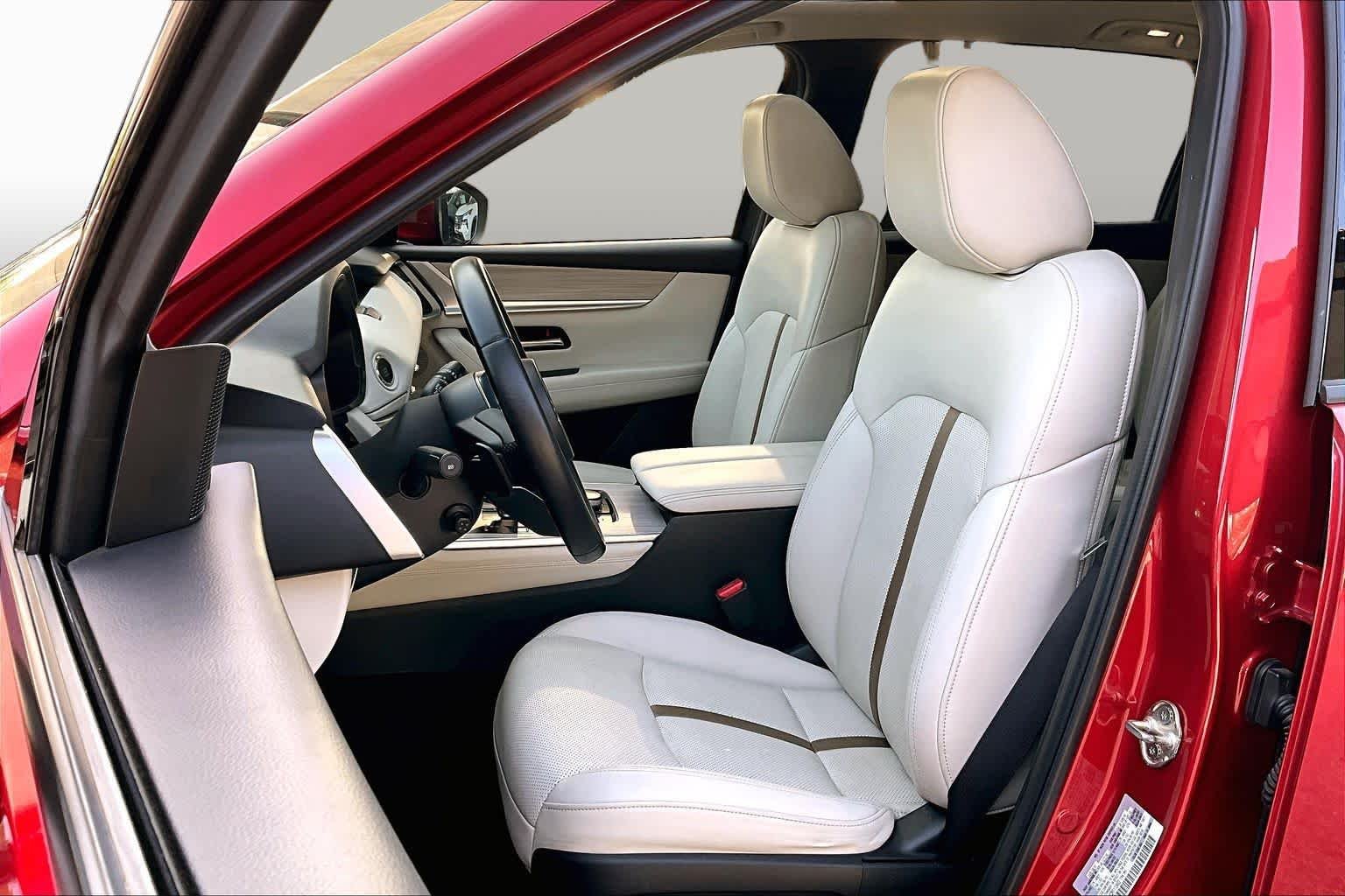 Used 2024 Soul Red Crystal Metallic Mazda 3.3 Turbo S Premium image 8