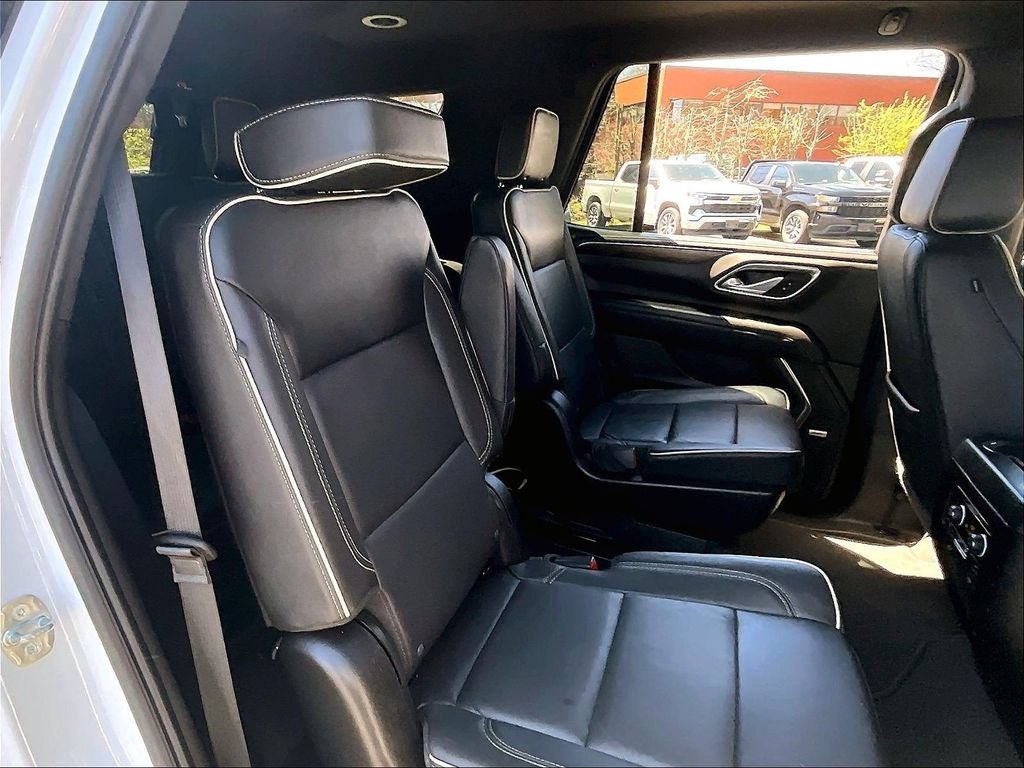 Used 2024 Summit White Chevrolet Premier image 15