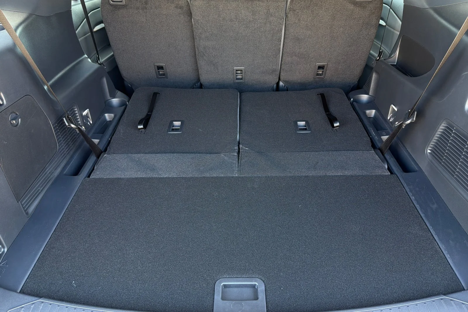 New 2027 Carbonized Gray Metallic Ford Active image 12