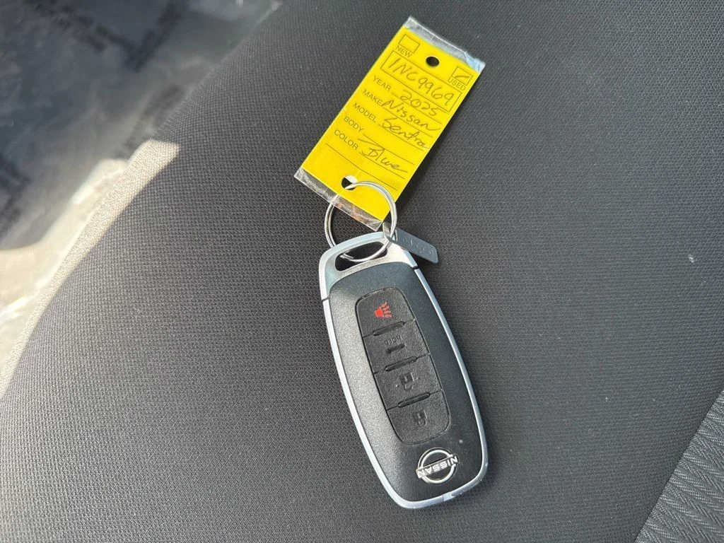 Used 2025 Blue Nissan SV image 29