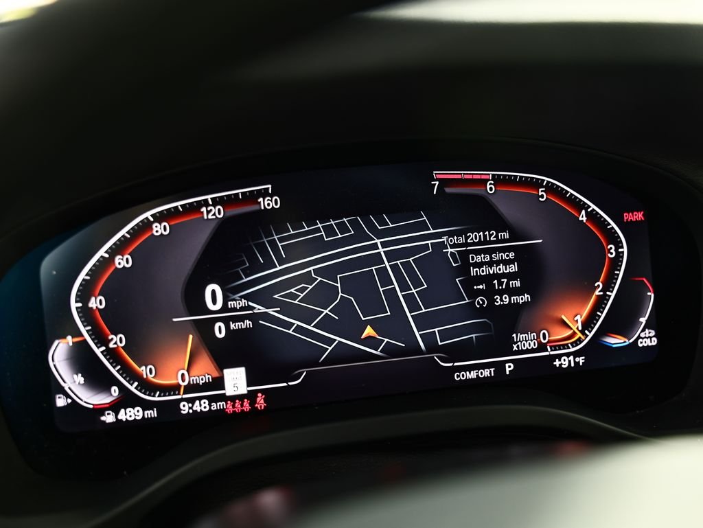 Used 2024 Black BMW xDrive30i image 31