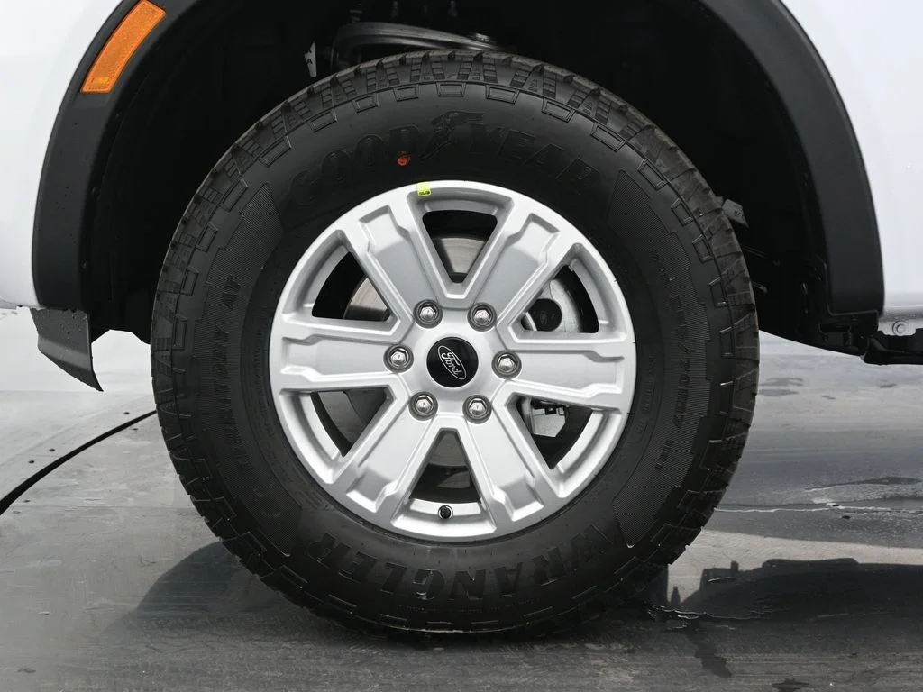 New 2025 White Ford XL image 20