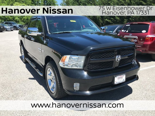 2013 RAM 1500 Express 4x4 Crew Cab's photo