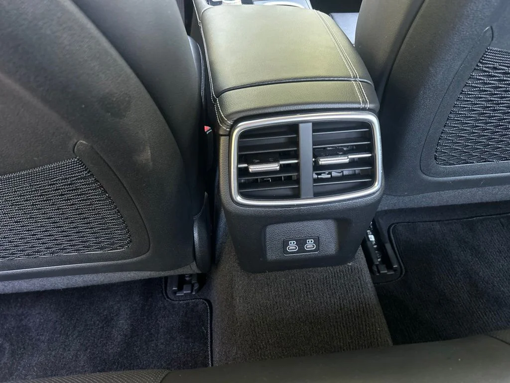 Used 2026 Silver Genesis 2.5T image 29