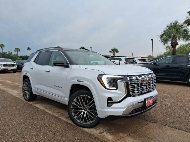 2026 GMC Terrain Denali AWD's photo