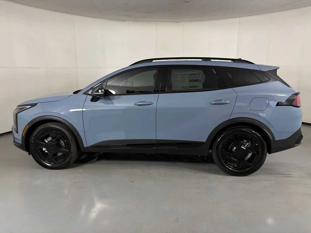 New 2027 Heritage Blue Kia X-Line Prestige image 5