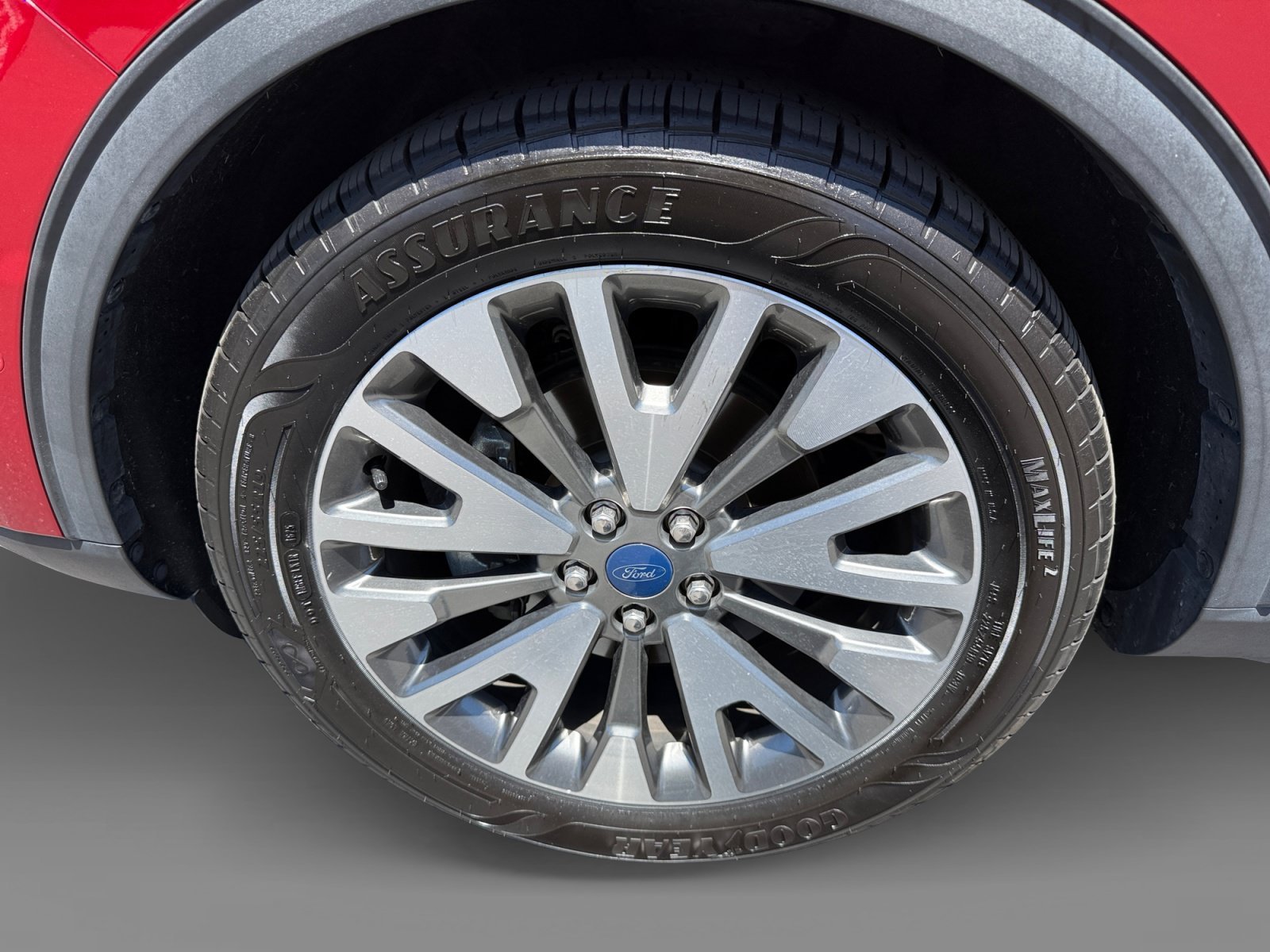 Used 2020 Red Metallic Ford Titanium image 9