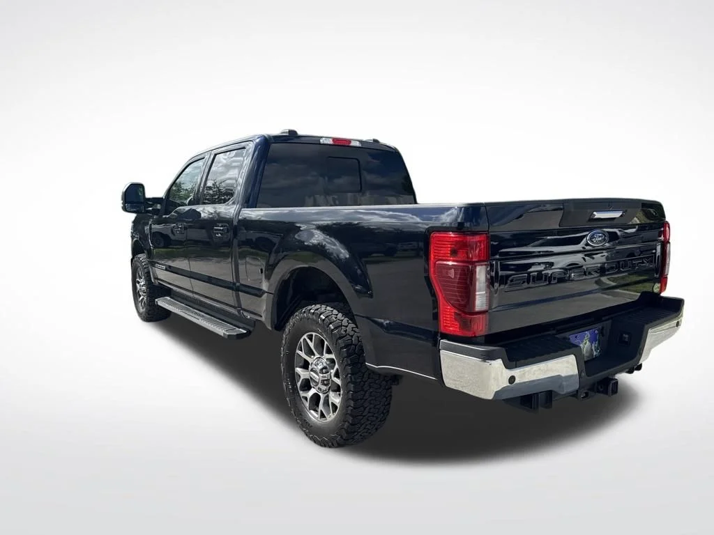 Used 2021 Blue Metallic Ford Lariat image 6