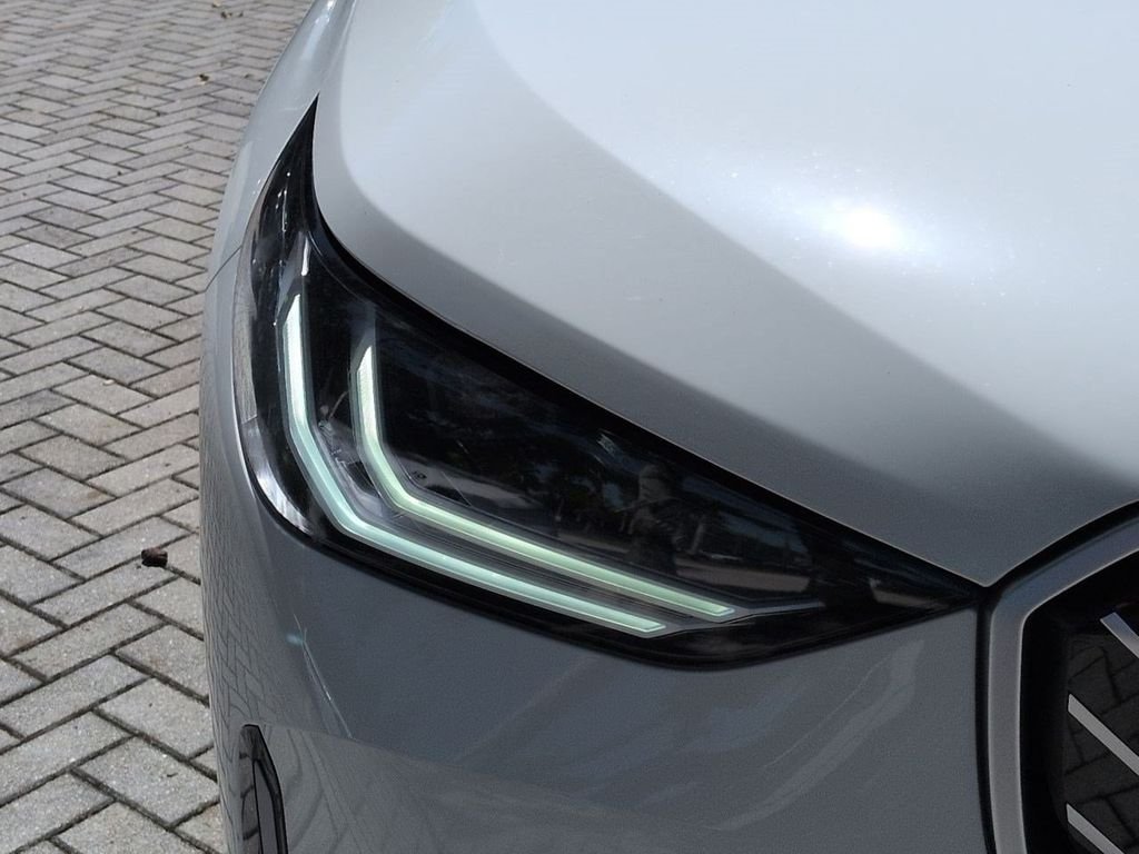 New 2026 Alpine White BMW 30 xDrive image 10