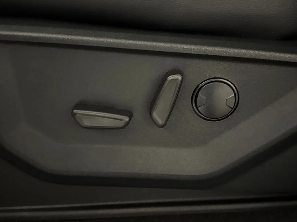 New 2026 Black Ford Lariat image 27