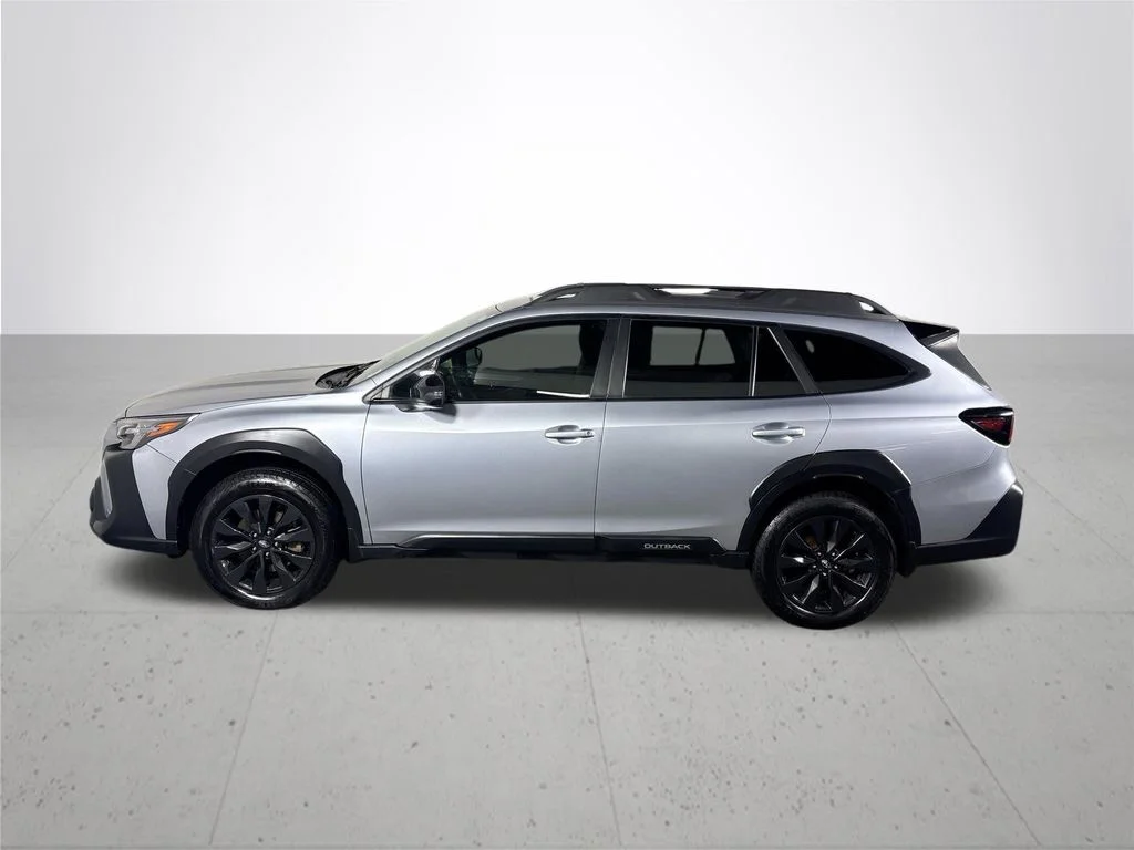 Used 2023 Silver Subaru Onyx Edition XT image 9