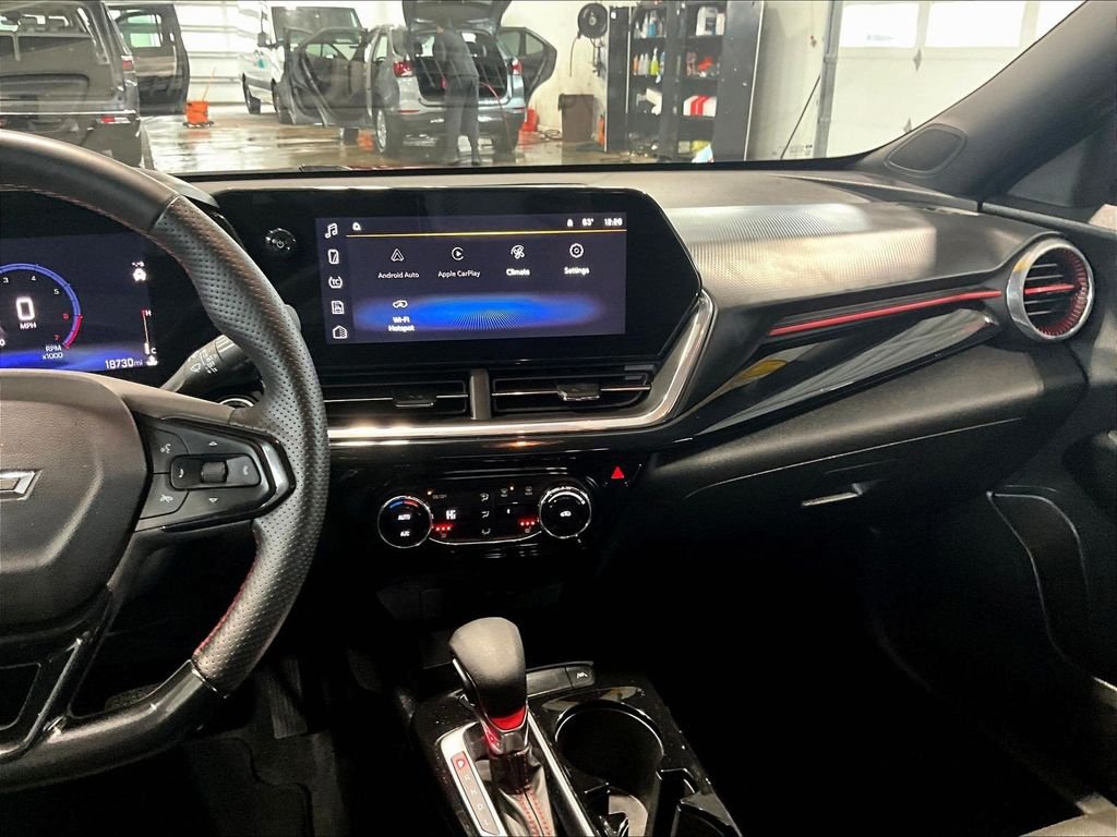 Used 2024 Red Chevrolet 2RS image 18