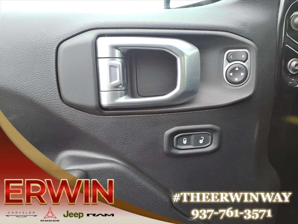 Used 2022 Black Jeep Willys image 11