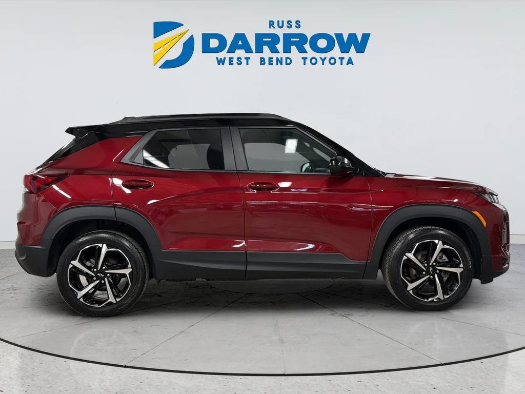 Used 2023 Red Chevrolet RS image 6