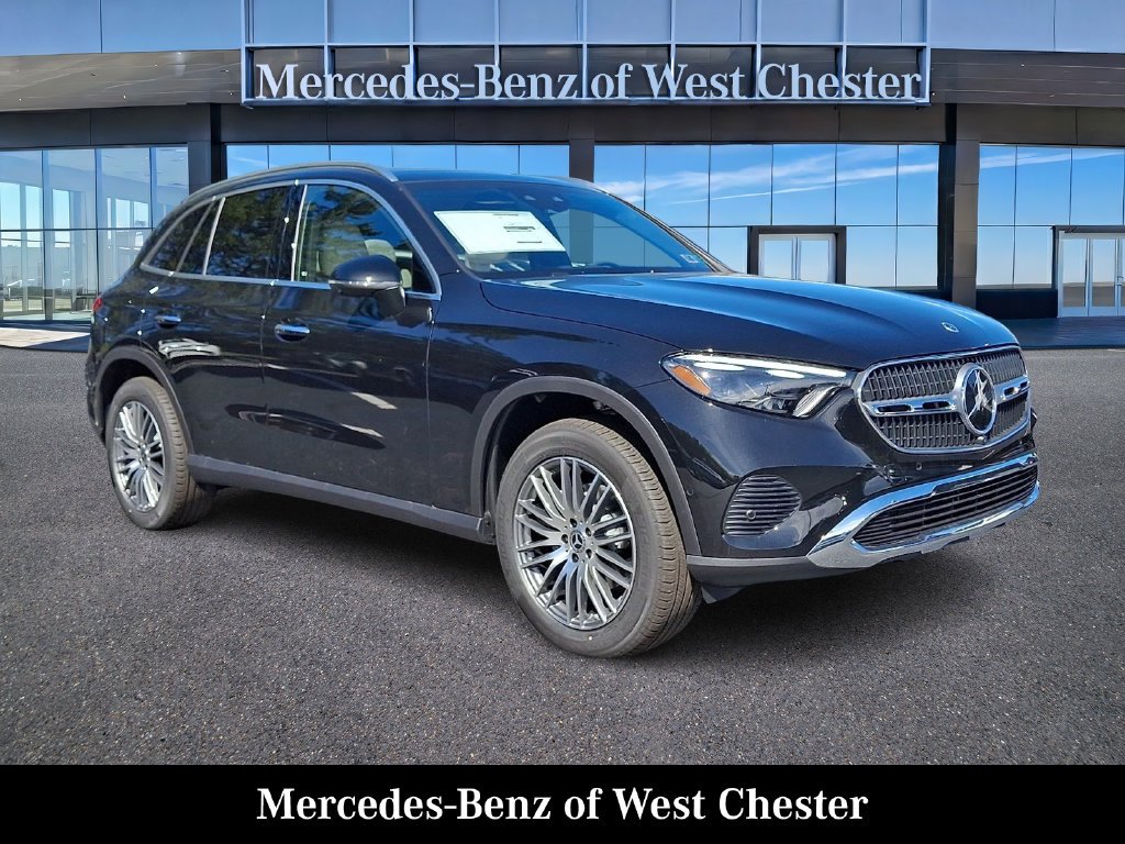 2027 Mercedes-Benz GLC 300 AWD 4MATIC® photo 1