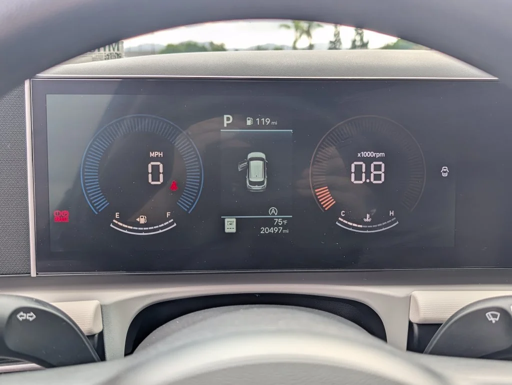 Used 2025 Gray Hyundai SE image 19