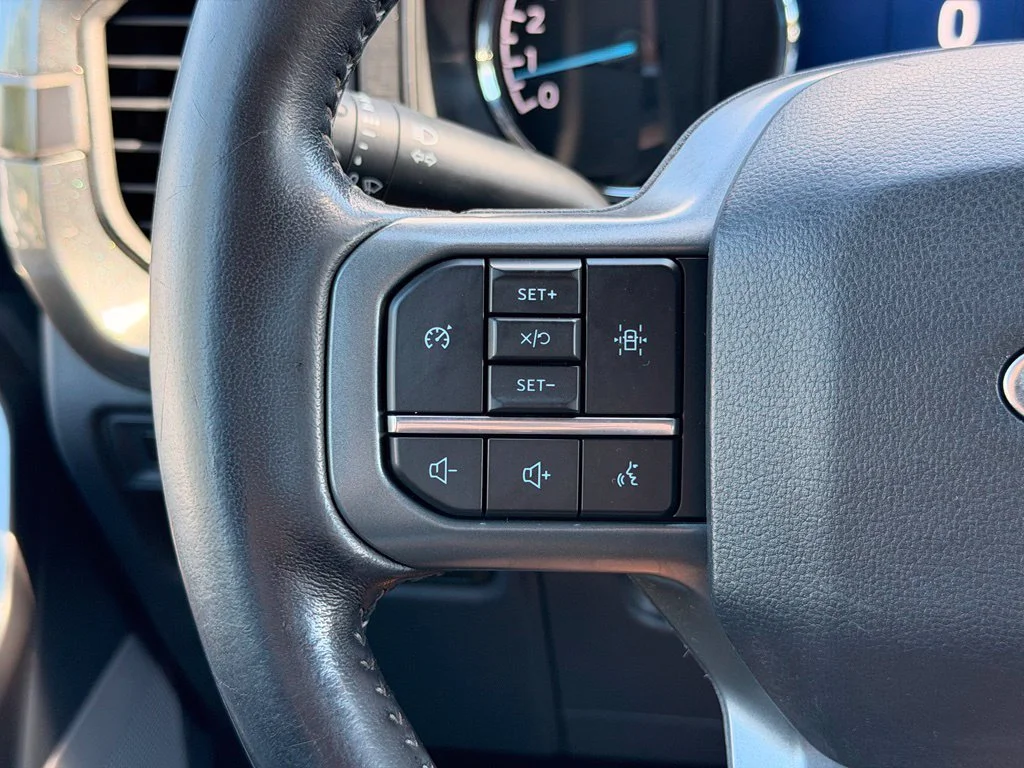 Used 2022 Blue Ford XLT image 30