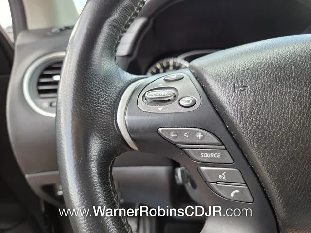 Used 2020 Black INFINITI PURE image 29