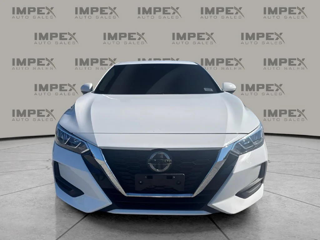 Used 2021 White Nissan S image 8