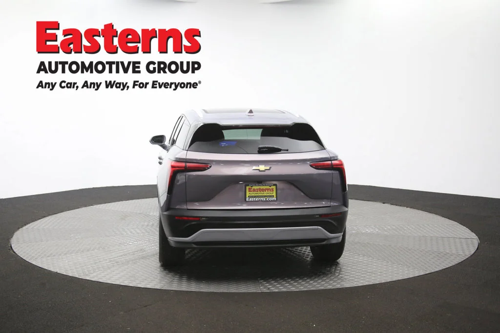 Used 2024 Gray Chevrolet LT image 37