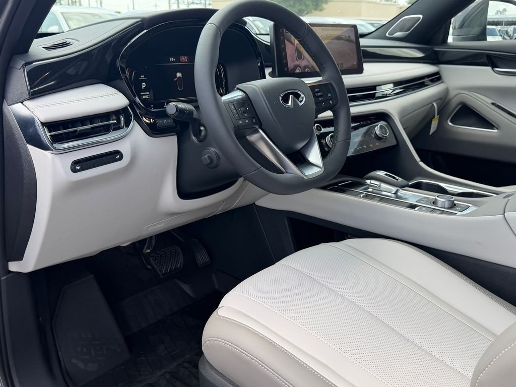 New 2027 GRAPHITE SHADOW INFINITI Sport AWD image 13