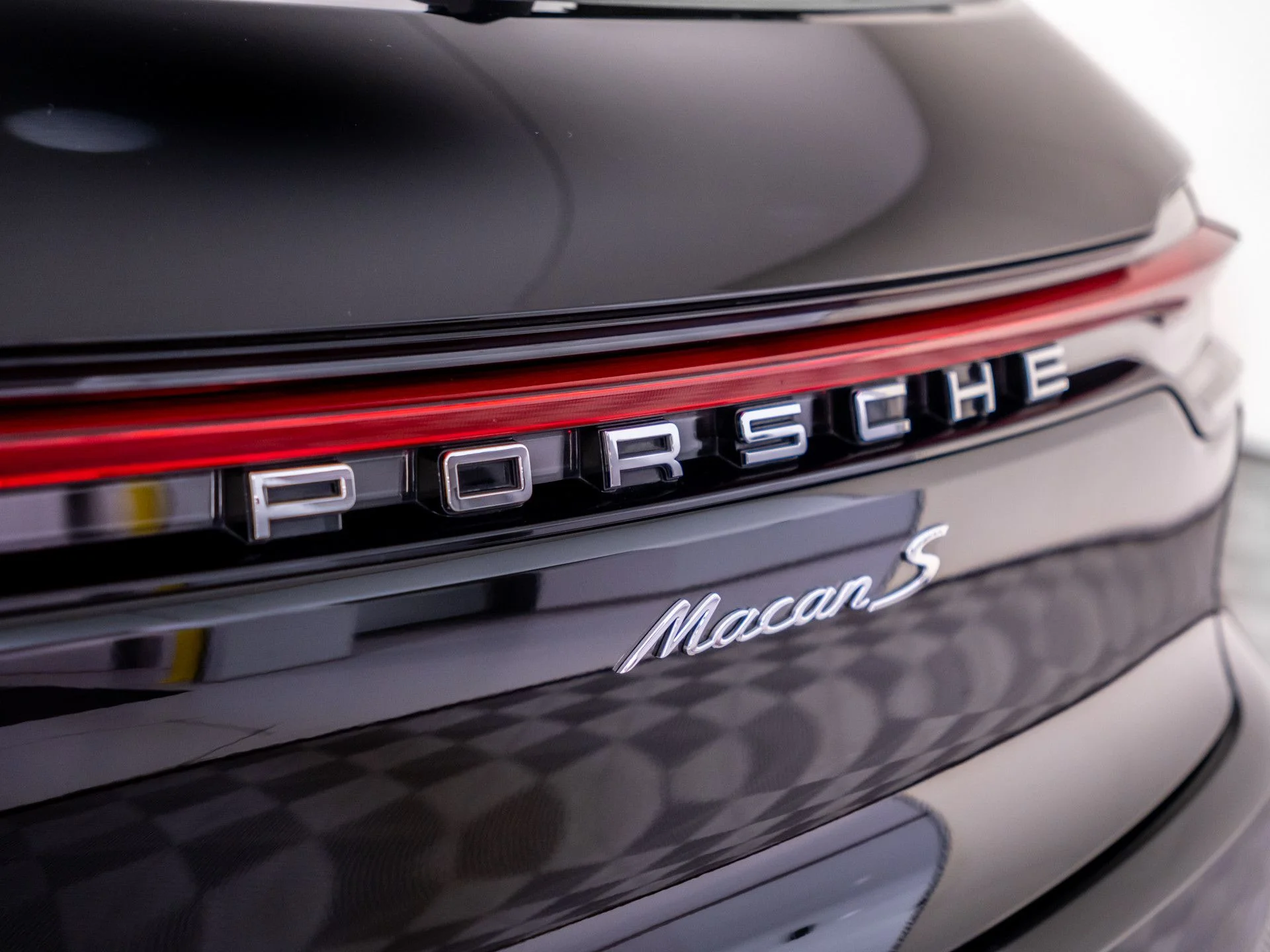Used 2019 Black Porsche S image 35