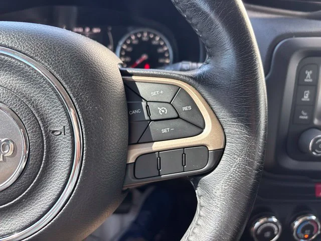 Used 2016 Colorado Red Jeep Latitude image 19