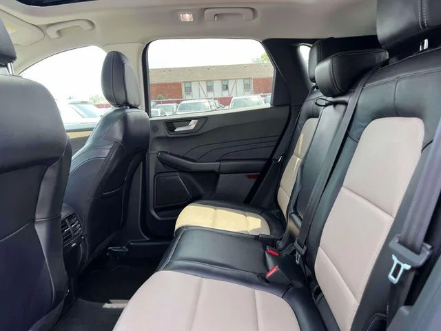 Used 2022 Black Ford Titanium image 17